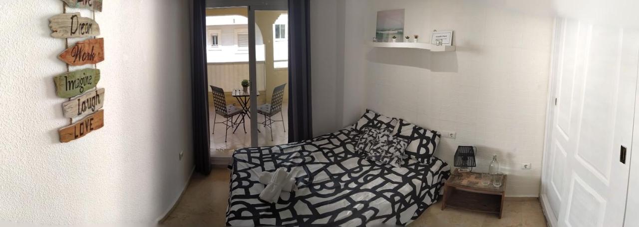 Ferienwohnung Bonita Y Moderna Habitacion A 300M De La Playa Benalmádena Exterior foto